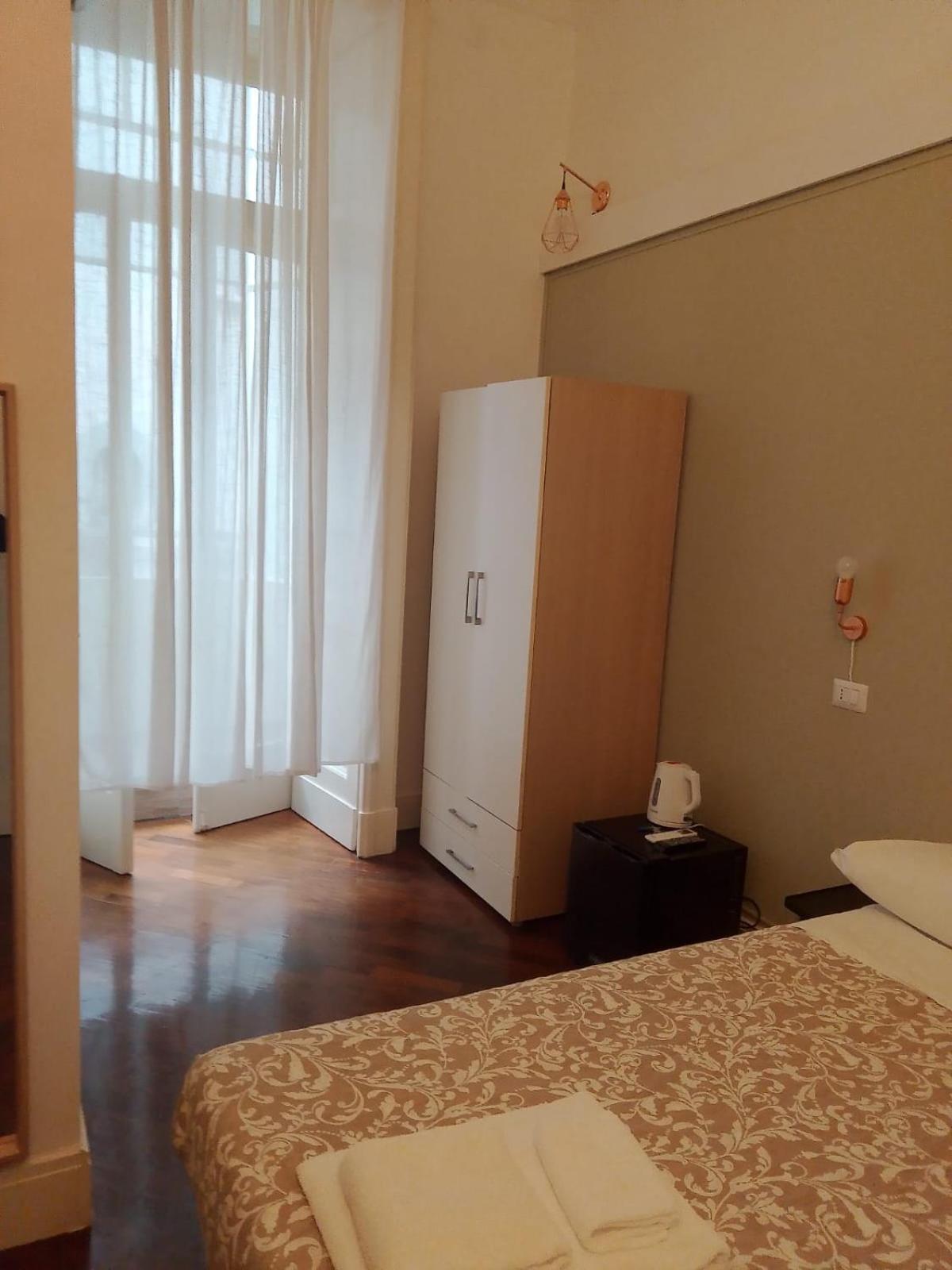 Residence E Appartamenti Cavallerizza نابولي المظهر الخارجي الصورة